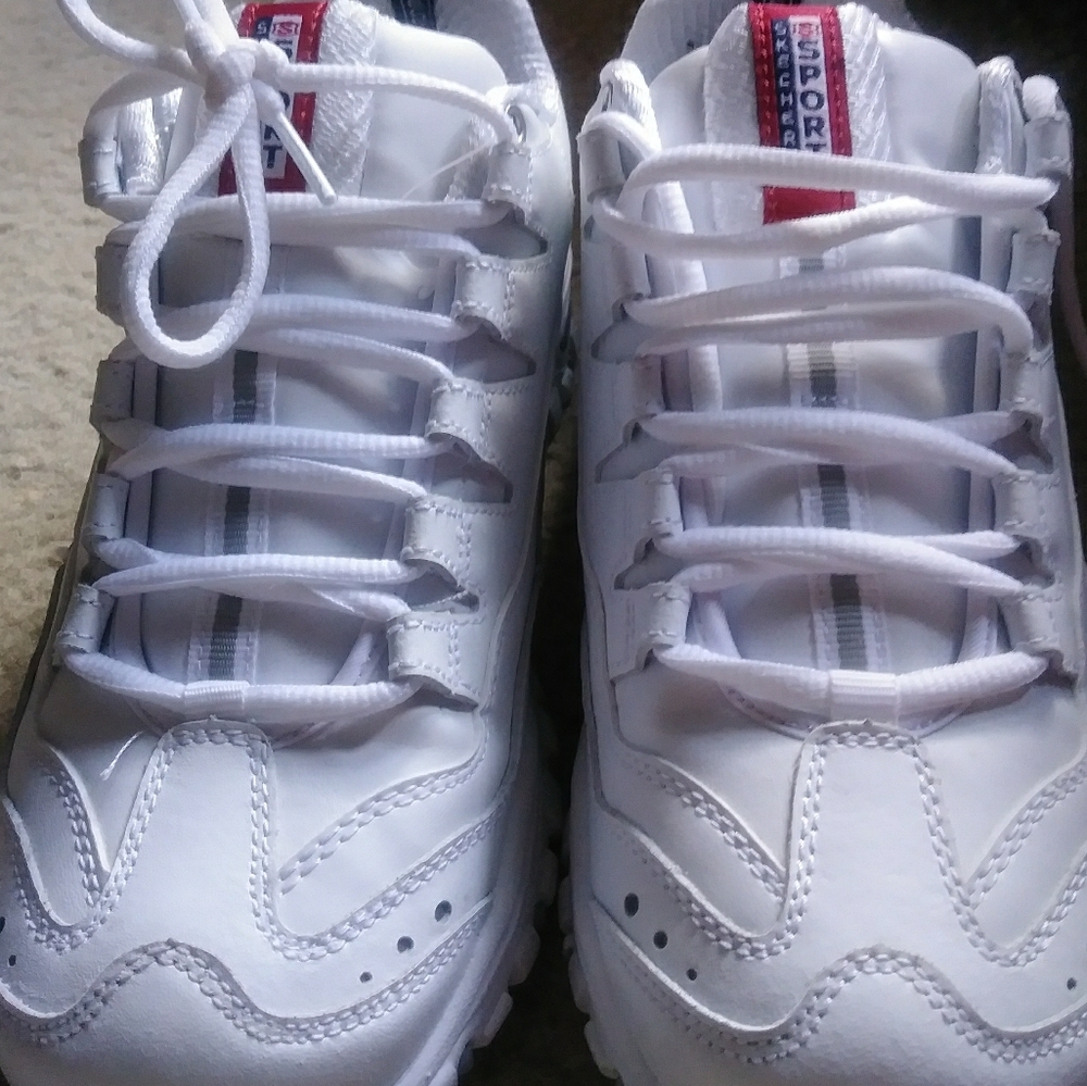 Skechers sport sneaker